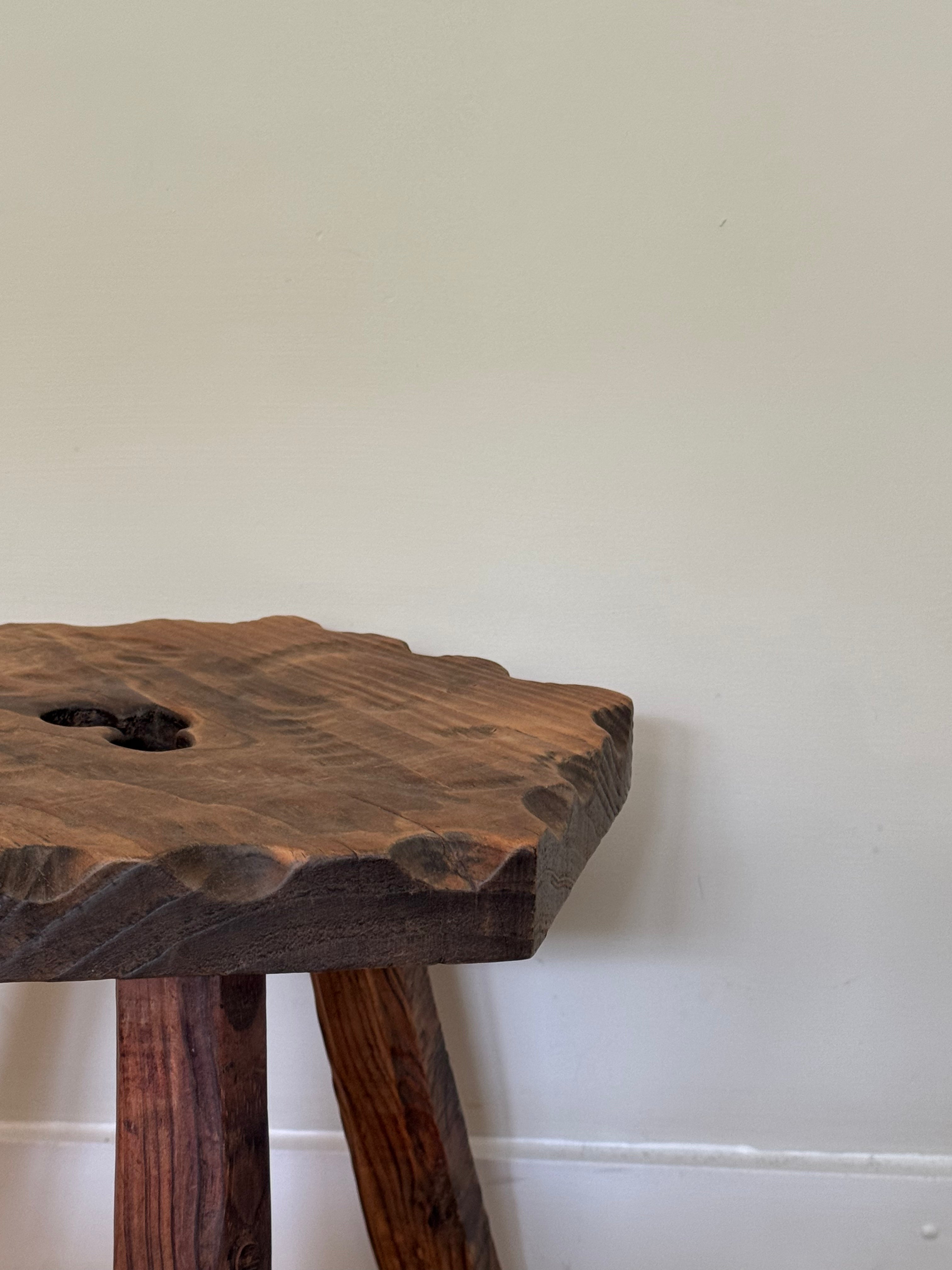 Traditional Wooden Tripod Clover Stool
