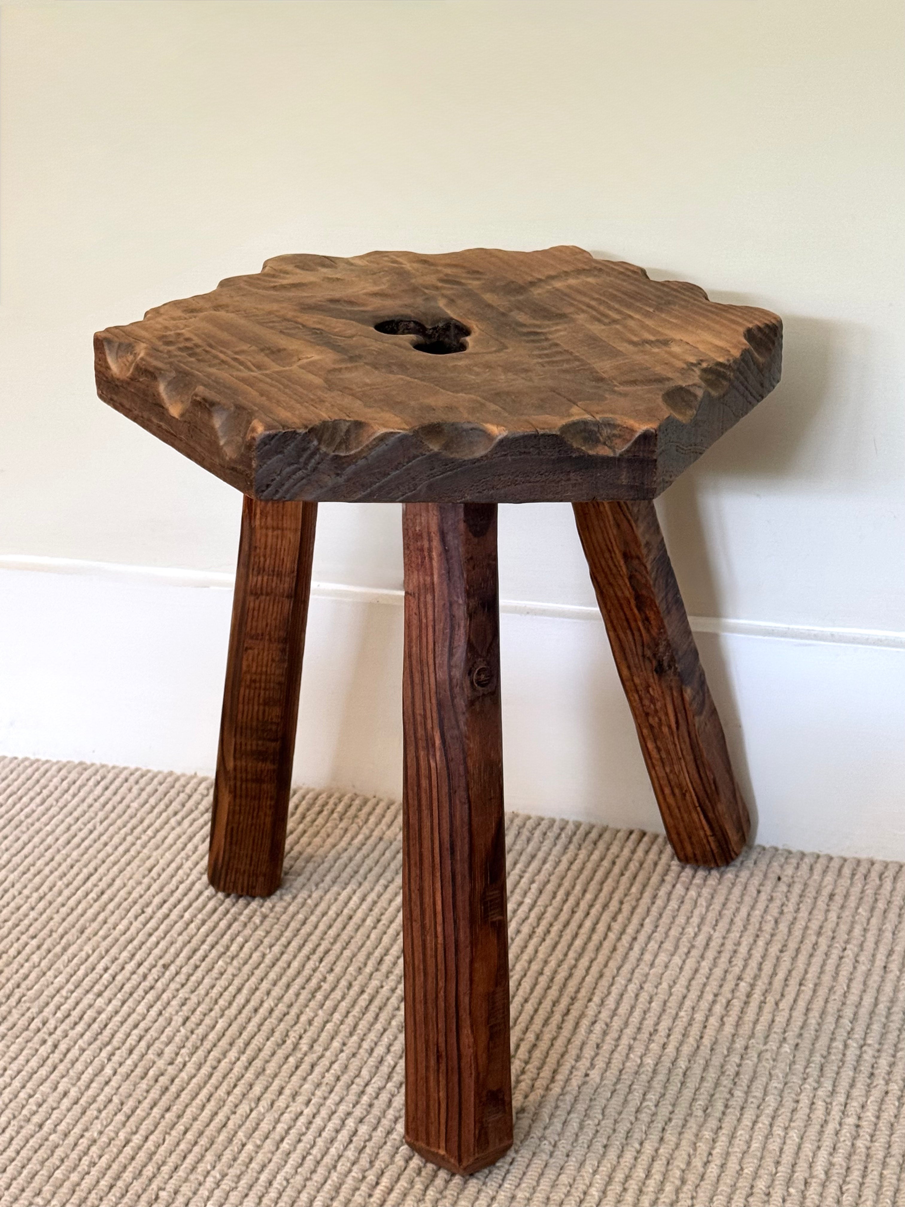 Traditional Wooden Tripod Clover Stool